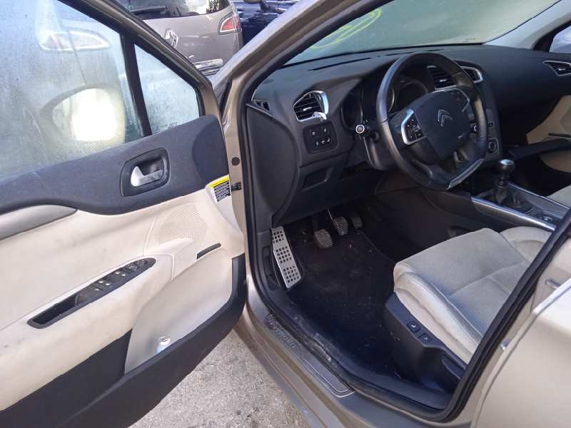 citroën c4 lim. del año 2015