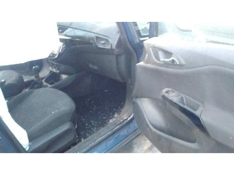 opel corsa e del año 2015