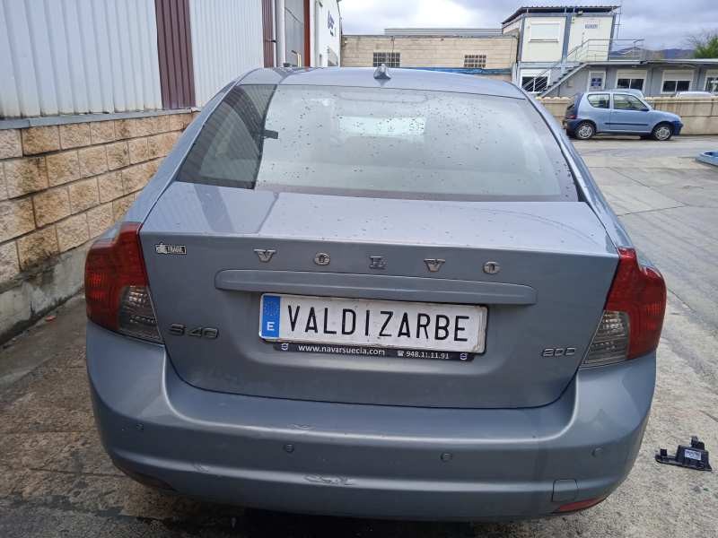volvo s40 berlina del año 2008