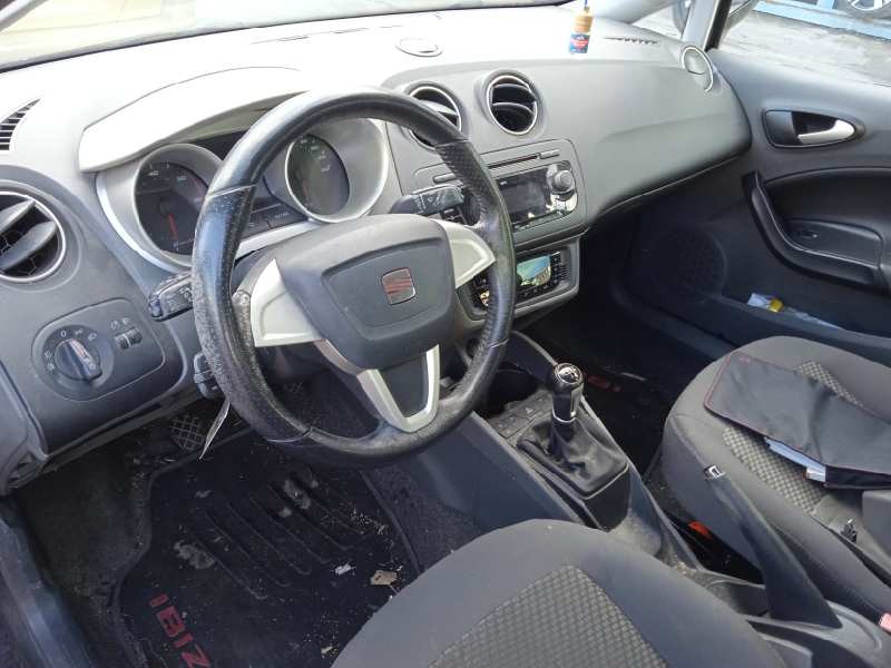 seat ibiza (6j5) del año 2010