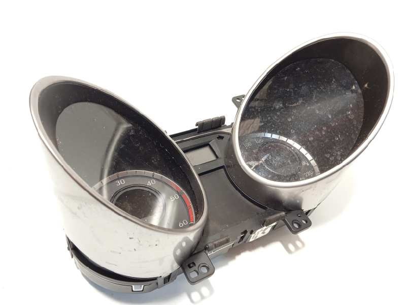 Recambio de cuadro instrumentos para hyundai ix35 2.0 crdi cat referencia OEM IAM 940062Y200  