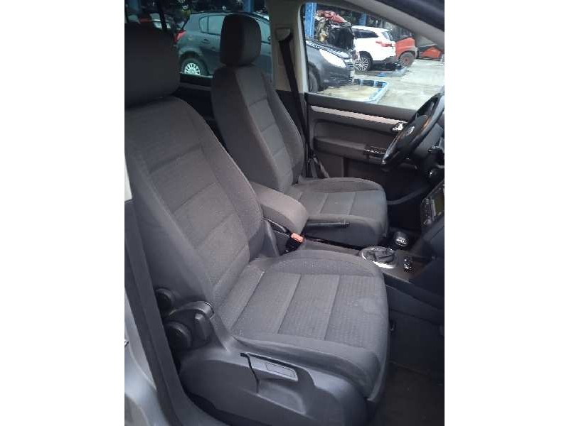 volkswagen touran (1t1) del año 2004