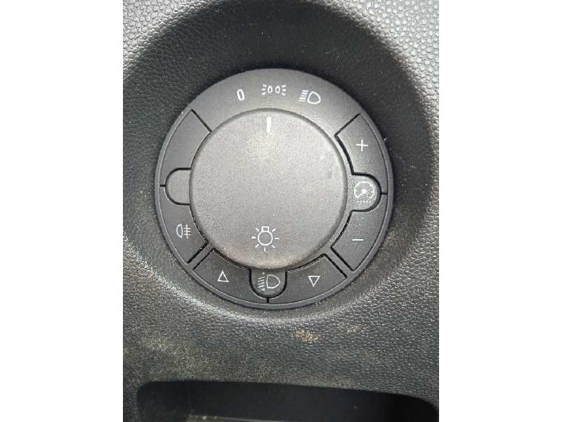 opel corsa d del año 2009