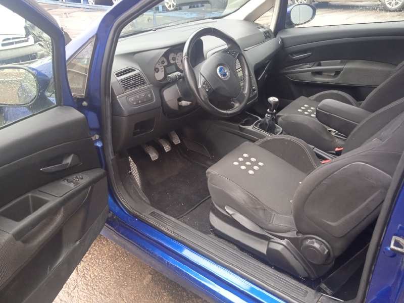 fiat grande punto (199) del año 2006