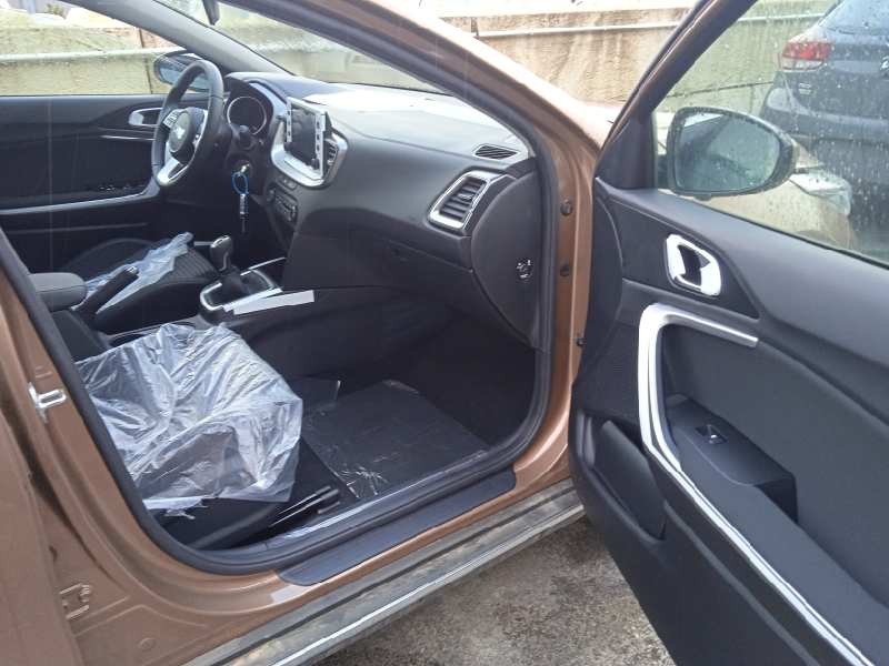 kia xceed del año 2023