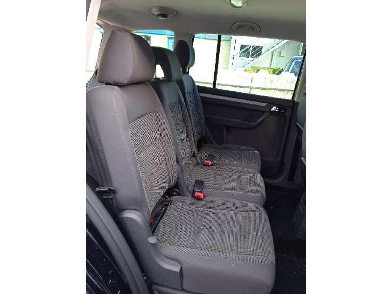 volkswagen touran (1t1) del año 2006