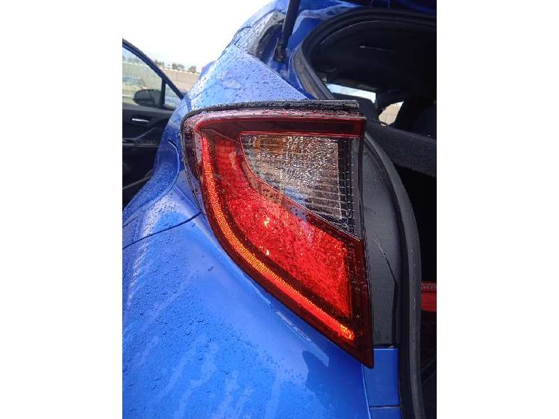 toyota c-hr del año 2021