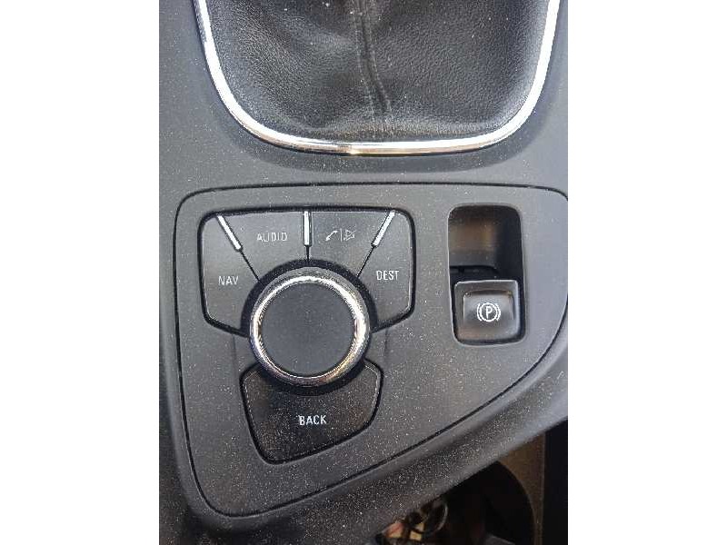 opel insignia sports tourer del año 2012