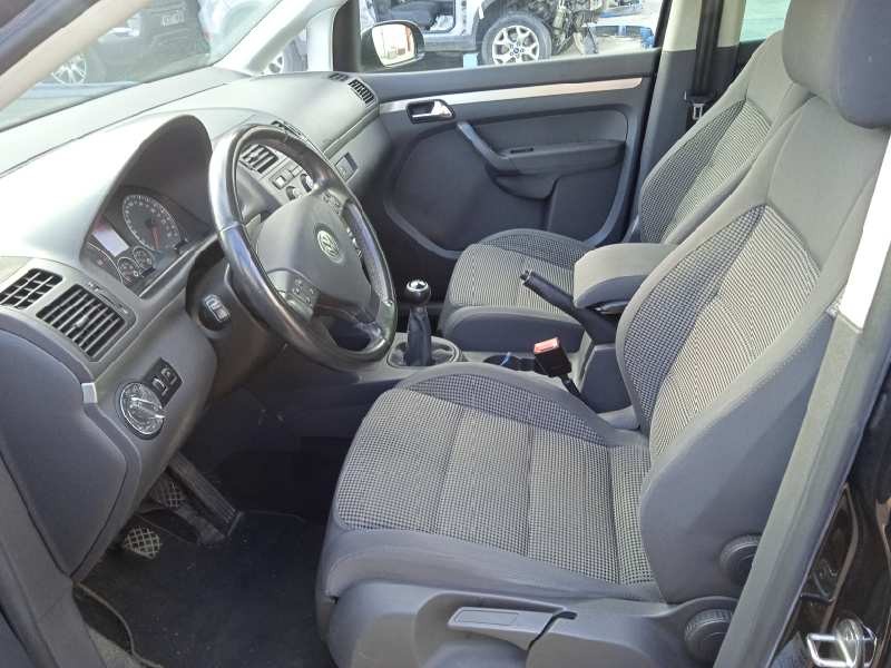 volkswagen touran (1t1) del año 2006