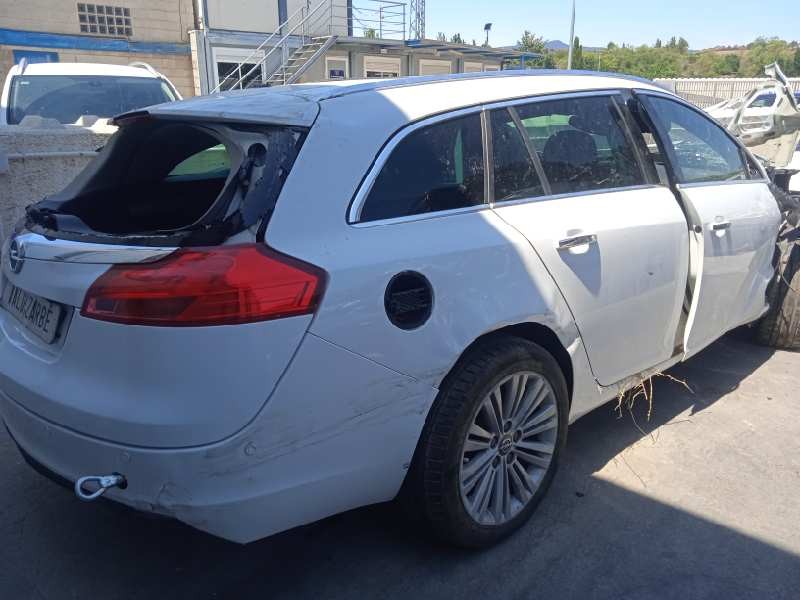 opel insignia sports tourer del año 2012