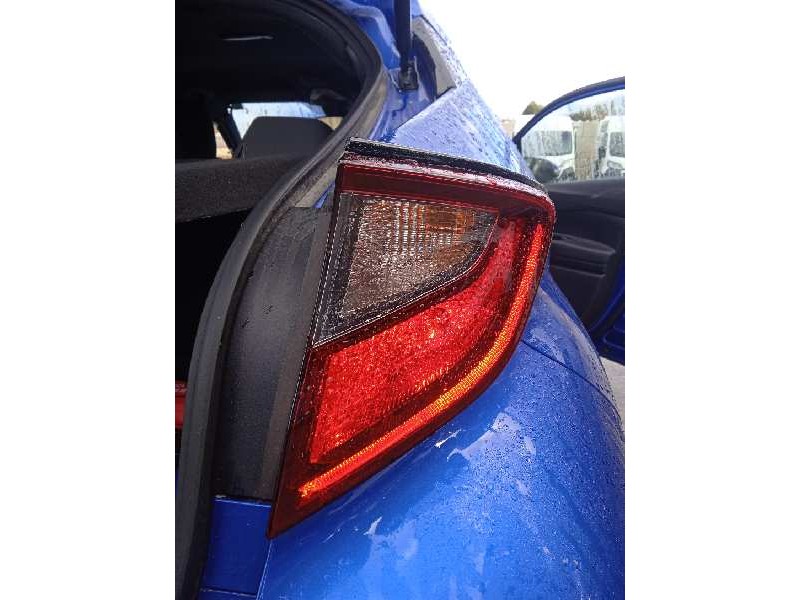 toyota c-hr del año 2021