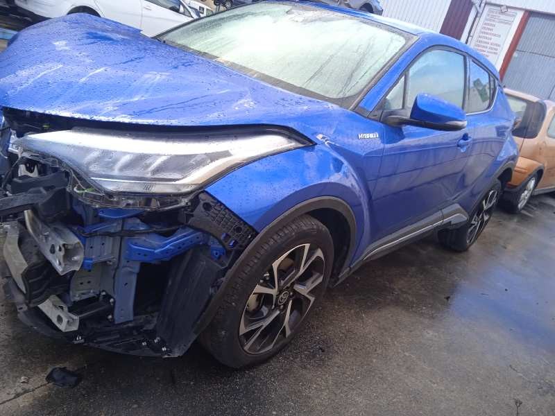 toyota c-hr del año 2021