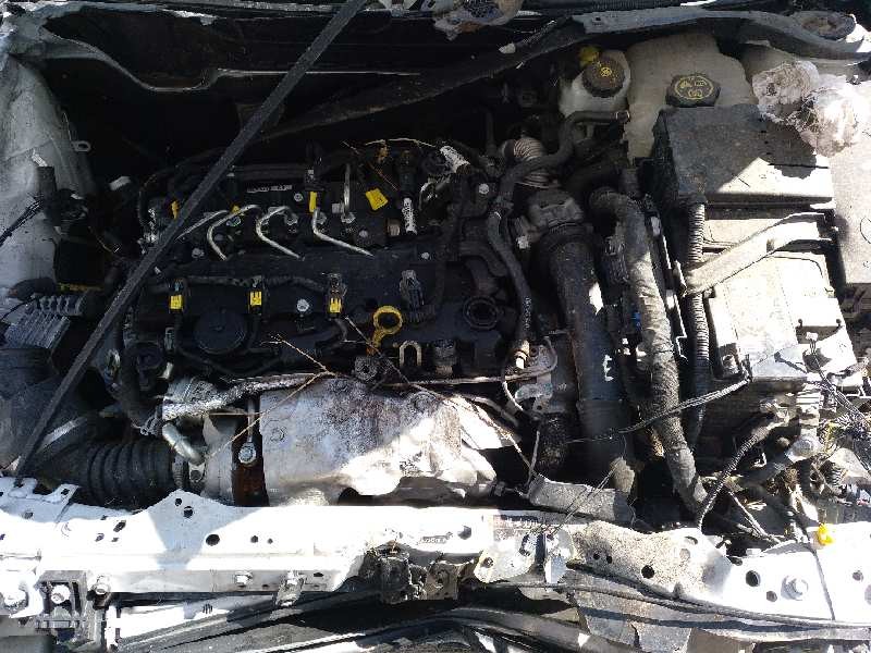 opel astra j lim. del año 2015