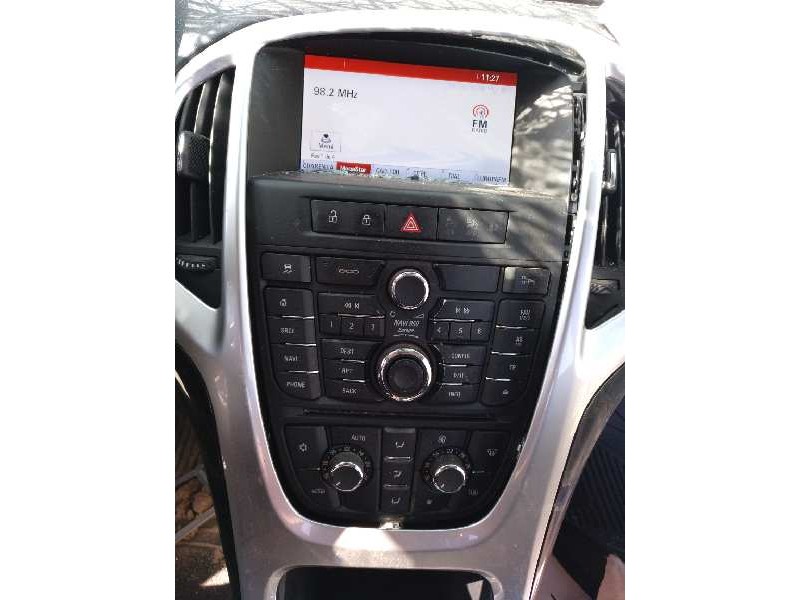 opel astra j lim. del año 2015