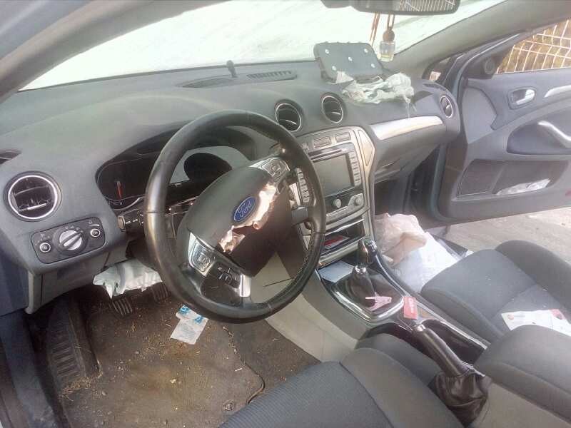 ford mondeo sportbreak (ca2) del año 2010