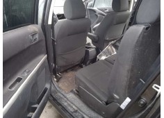 toyota corolla verso (r1) del año 2005 2