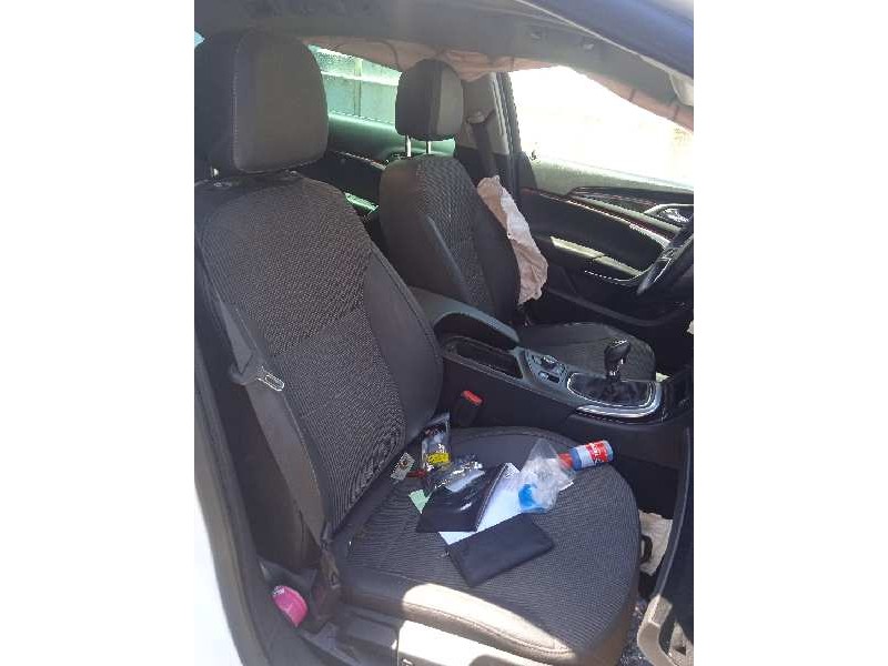 opel insignia sports tourer del año 2012