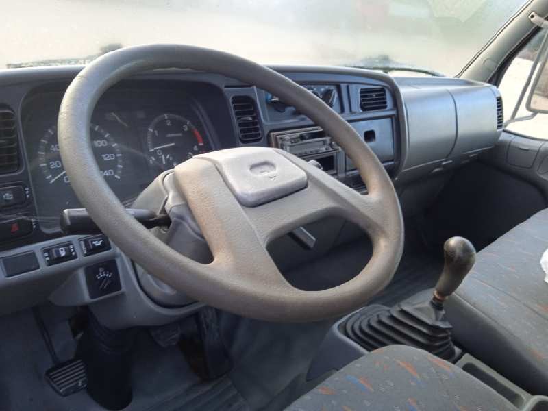 mitsubishi canter 01/99  del año 2002