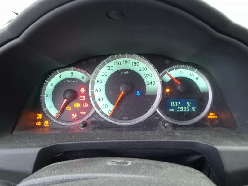 toyota corolla verso (r1) del año 2005