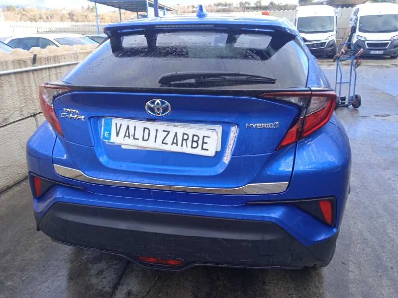 toyota c-hr del año 2021