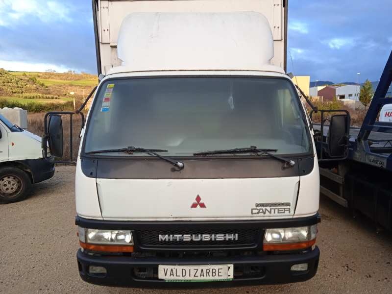 mitsubishi canter 01/99  del año 2002