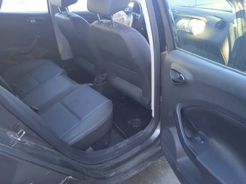 seat ibiza (6p1) del año 2016