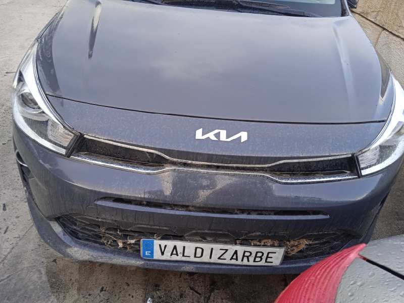 kia rio (yb) del año 2023
