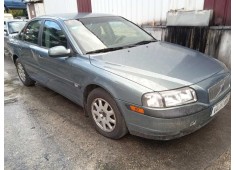 volvo s80 berlina del año 2001