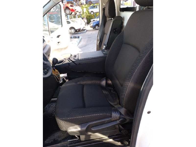 renault trafic furgón del año 2018