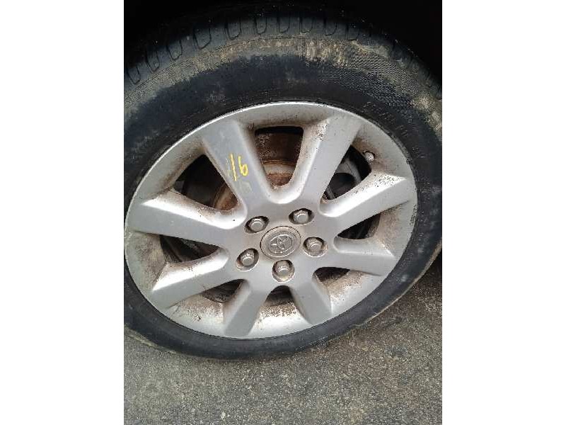 toyota corolla verso (r1) del año 2005