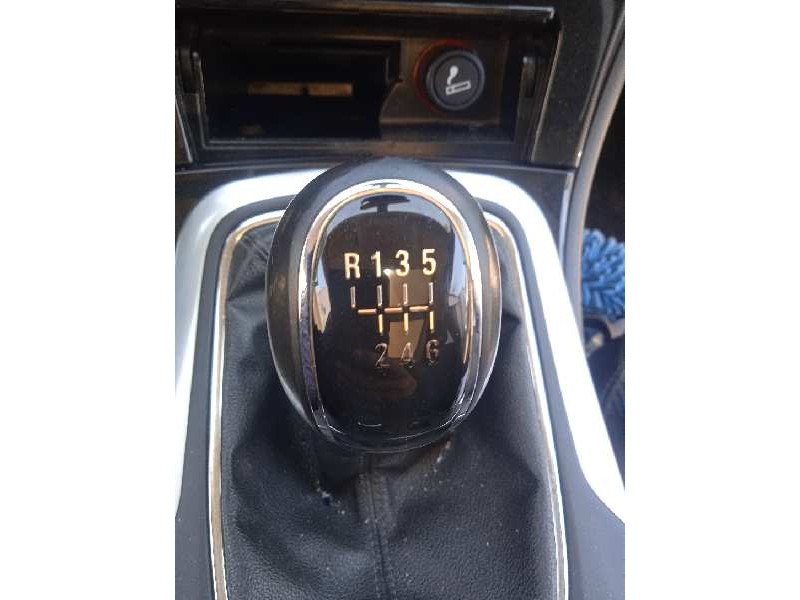 opel insignia sports tourer del año 2012