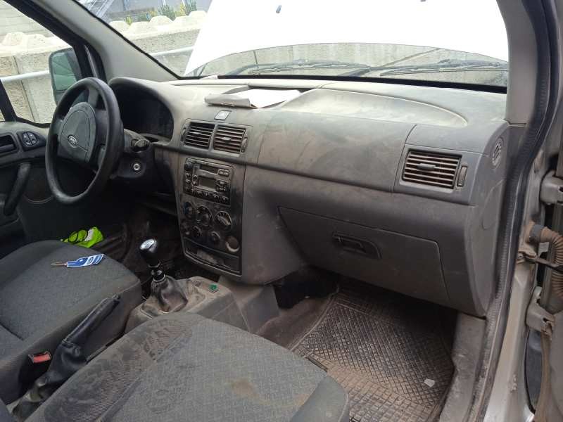 ford transit connect (tc7) del año 2003