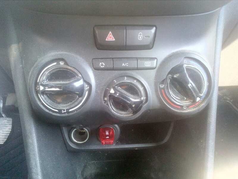 peugeot 208 del año 2016