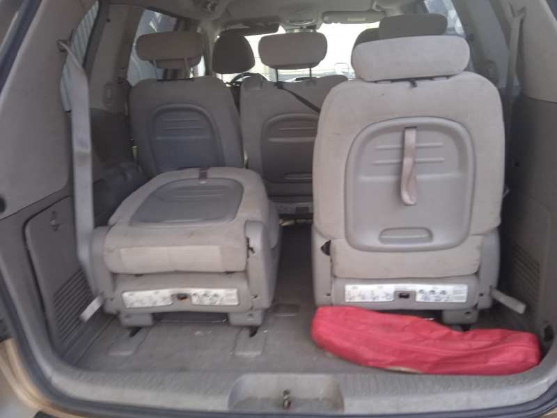 kia carnival del año 2007