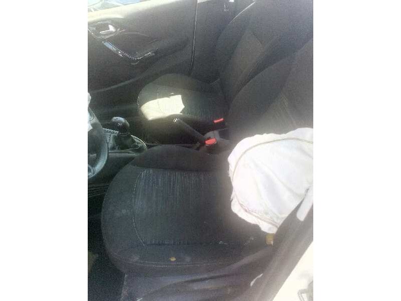 peugeot 208 del año 2016