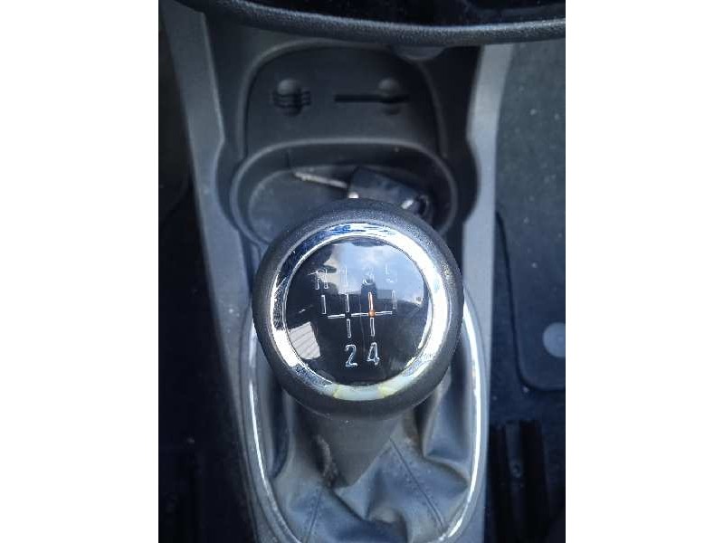 opel corsa d del año 2009