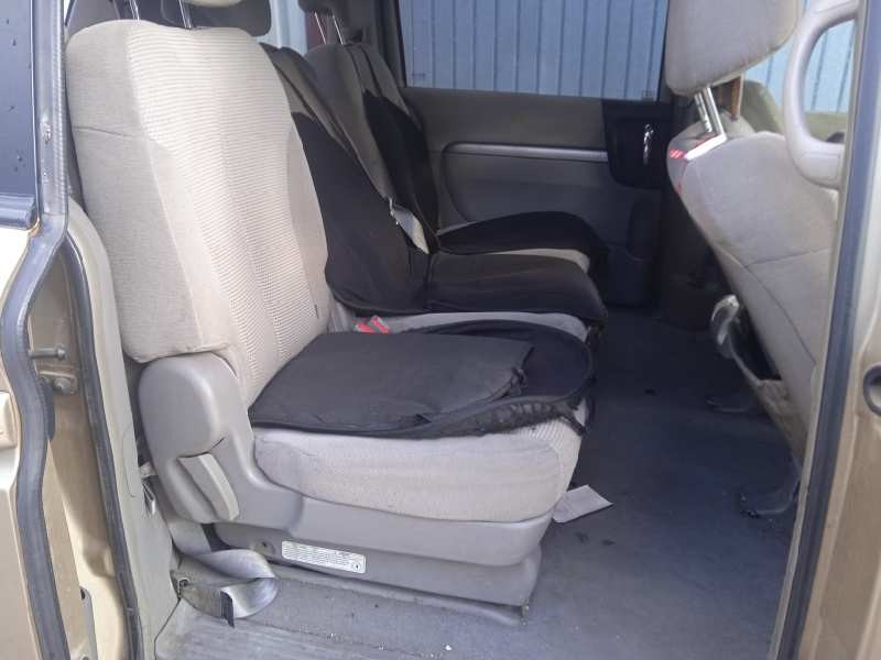 kia carnival del año 2007