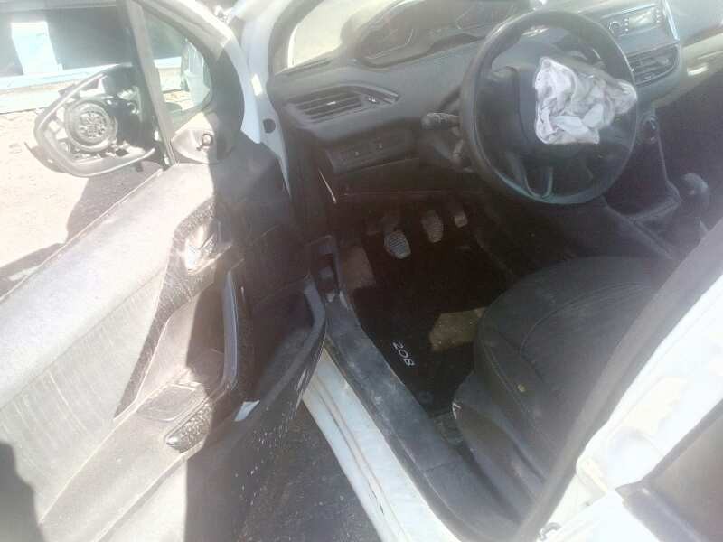 peugeot 208 del año 2016