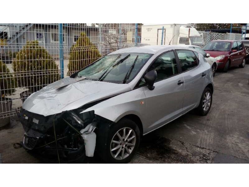 seat ibiza (6j5) del año 2013