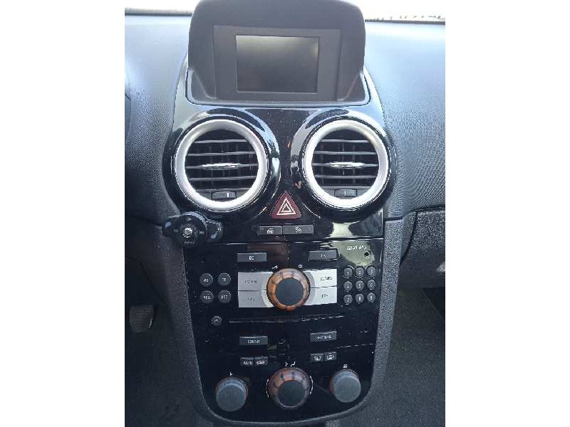 opel corsa d del año 2009