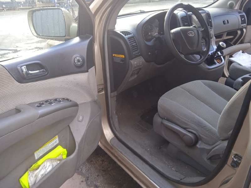 kia carnival del año 2007