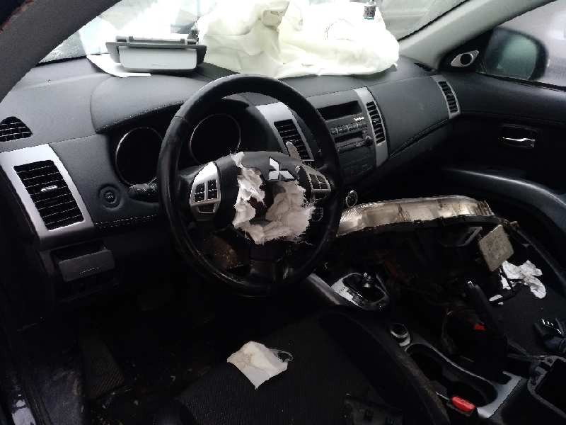 mitsubishi outlander (cw0) del año 2010