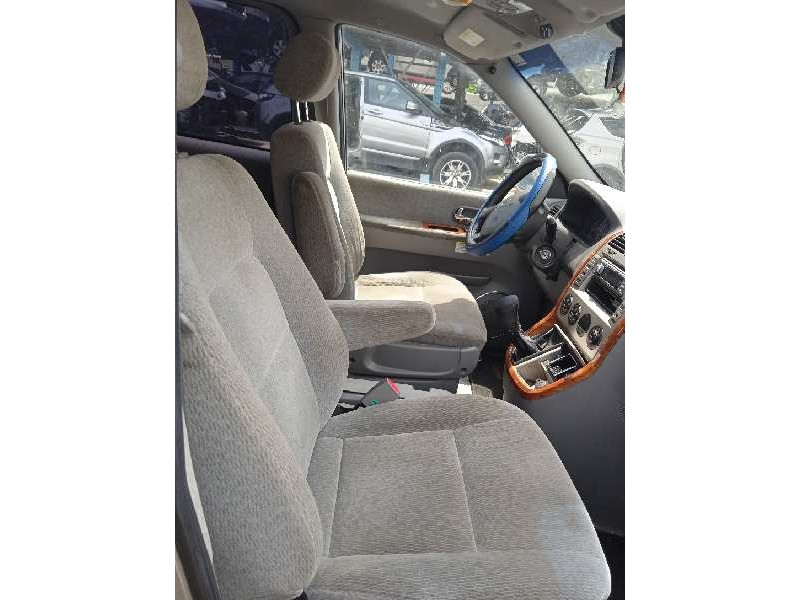 kia carnival ii del año 2003