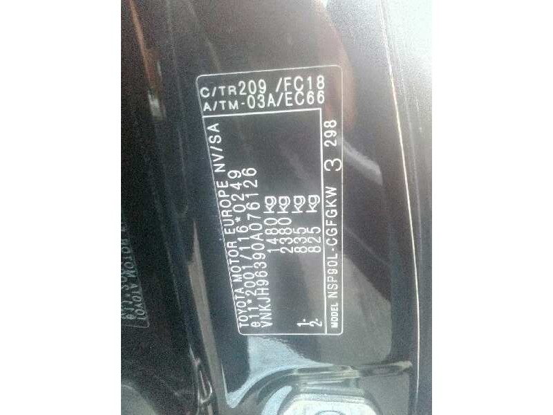 toyota yaris del año 2009