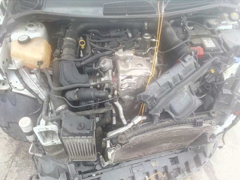 ford fiesta (ccn) del año 2015