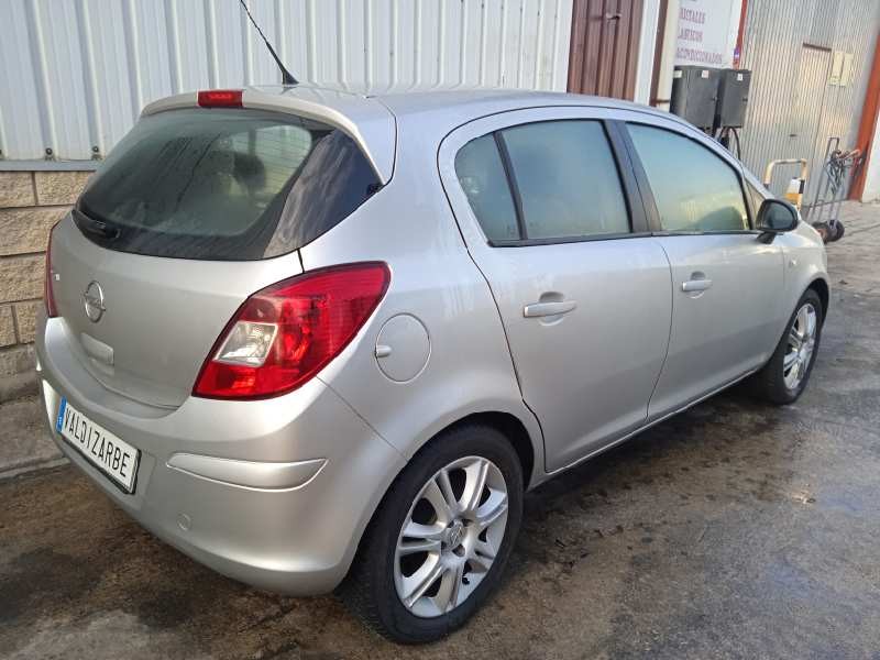 opel corsa d del año 2009