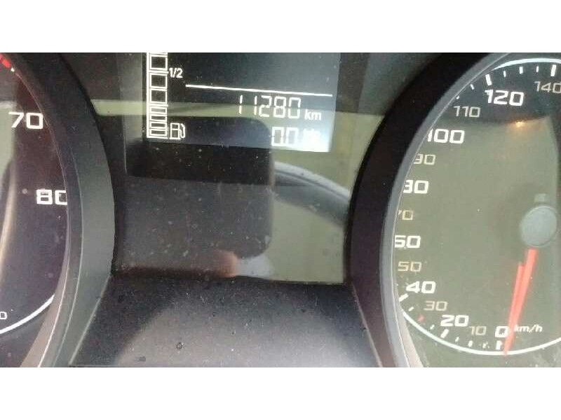 seat ibiza (6j5) del año 2013