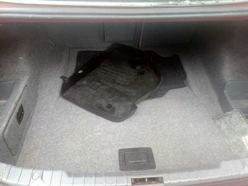 bmw serie 3 berlina (e90) del año 2010