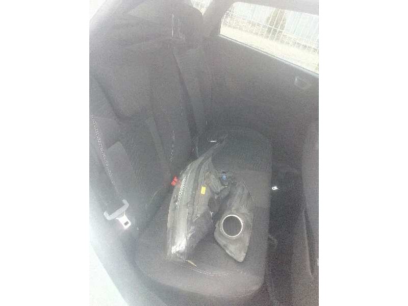 ford fiesta (ccn) del año 2015