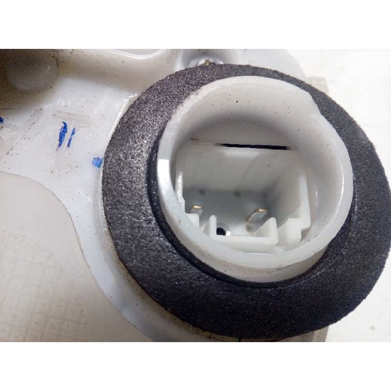 Recambio de cerradura puerta trasera derecha para subaru xv 2.0 diesel cat referencia OEM IAM 61035FJ000  